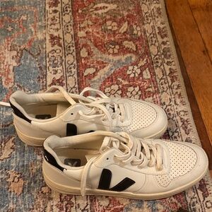 Veja White Leather Sneakers with Black V Accent